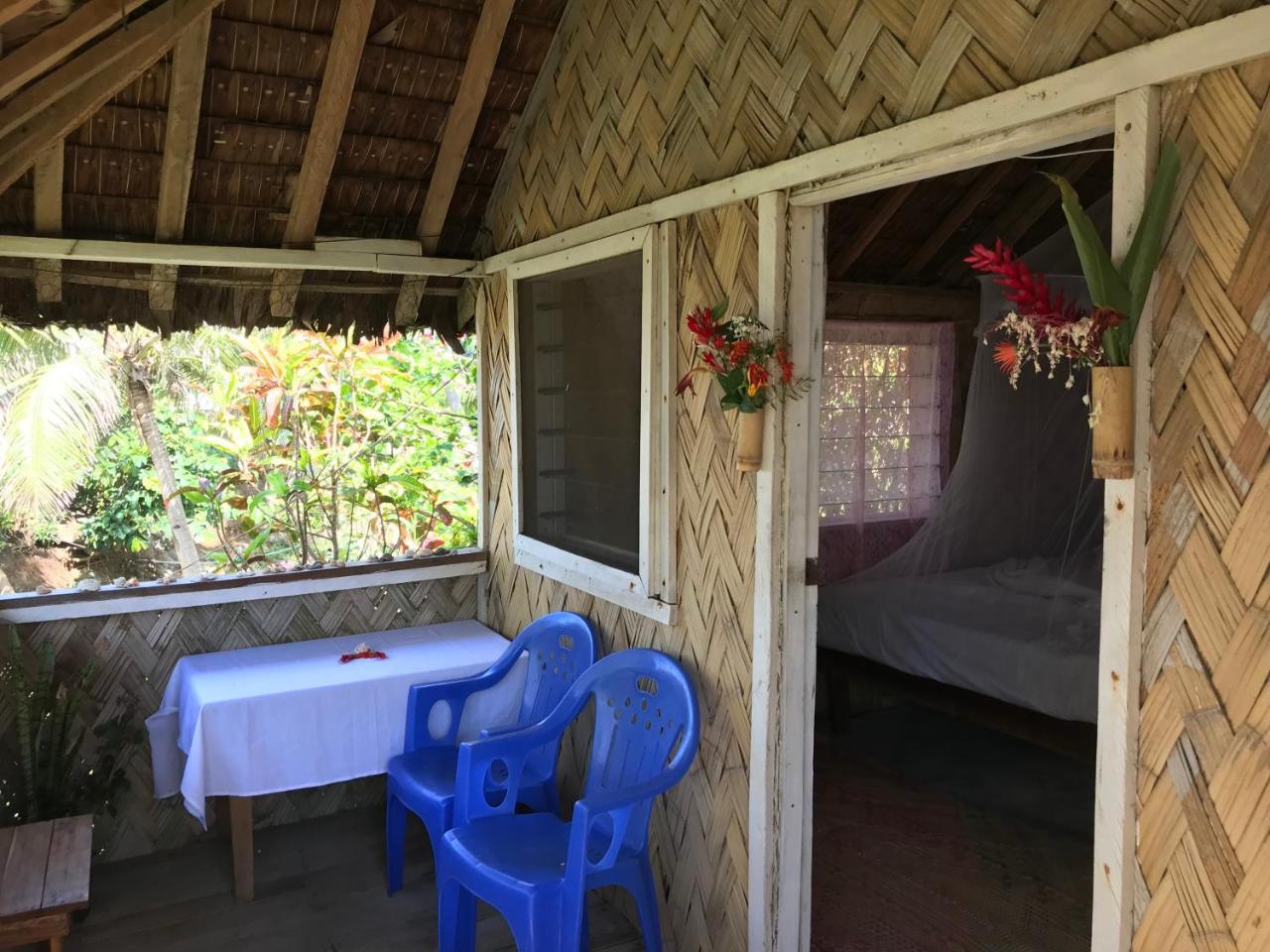 Tanna Iwaru Beach Bungalows Bed & Breakfast Dış mekan fotoğraf