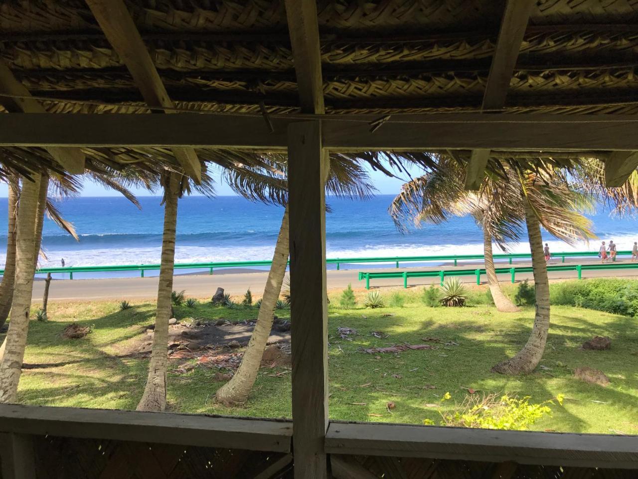 Tanna Iwaru Beach Bungalows Bed & Breakfast Dış mekan fotoğraf
